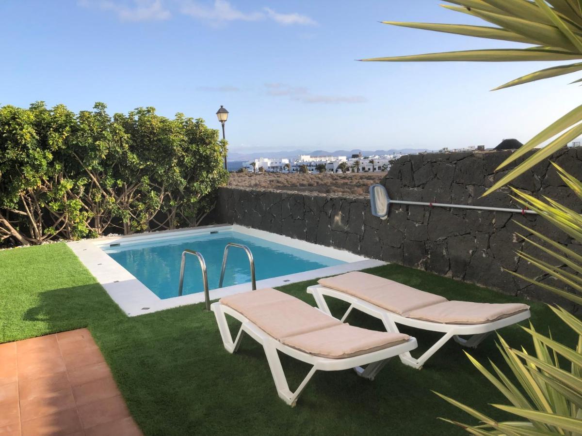 Villa Dompi Con Vistas Al Mar Y A Fuerteventura Playa Blanca  Exterior photo