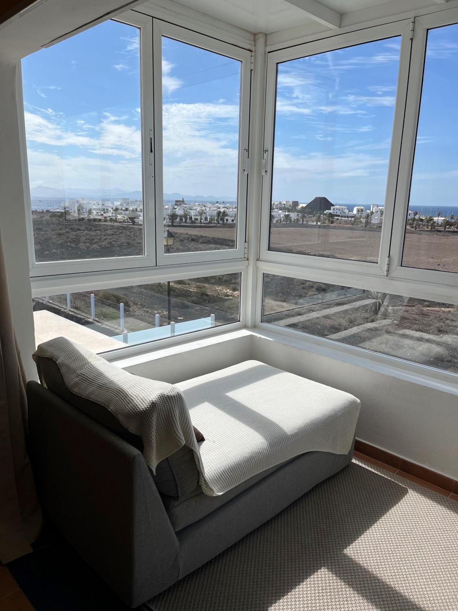 Villa Dompi Con Vistas Al Mar Y A Fuerteventura Playa Blanca  Exterior photo